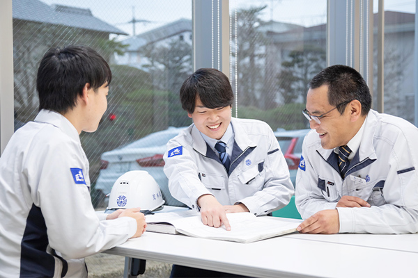 株式会社荒木組 インタビューの様子